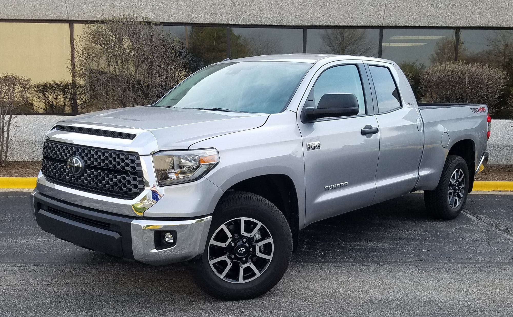 2018-toyota-tundra-sr5-the-daily-drive-consumer-guide