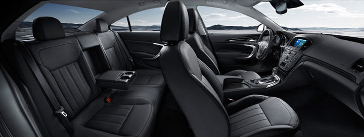 2011 Buick Regal with ebony trim and piano-black accents, Piano-Black Interior Trim
