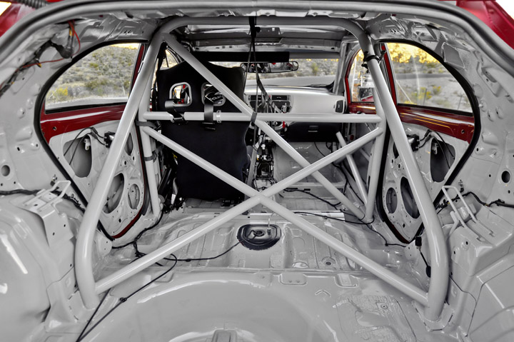2012 Kia Rio 5 B-Spec Racer (rear interior)