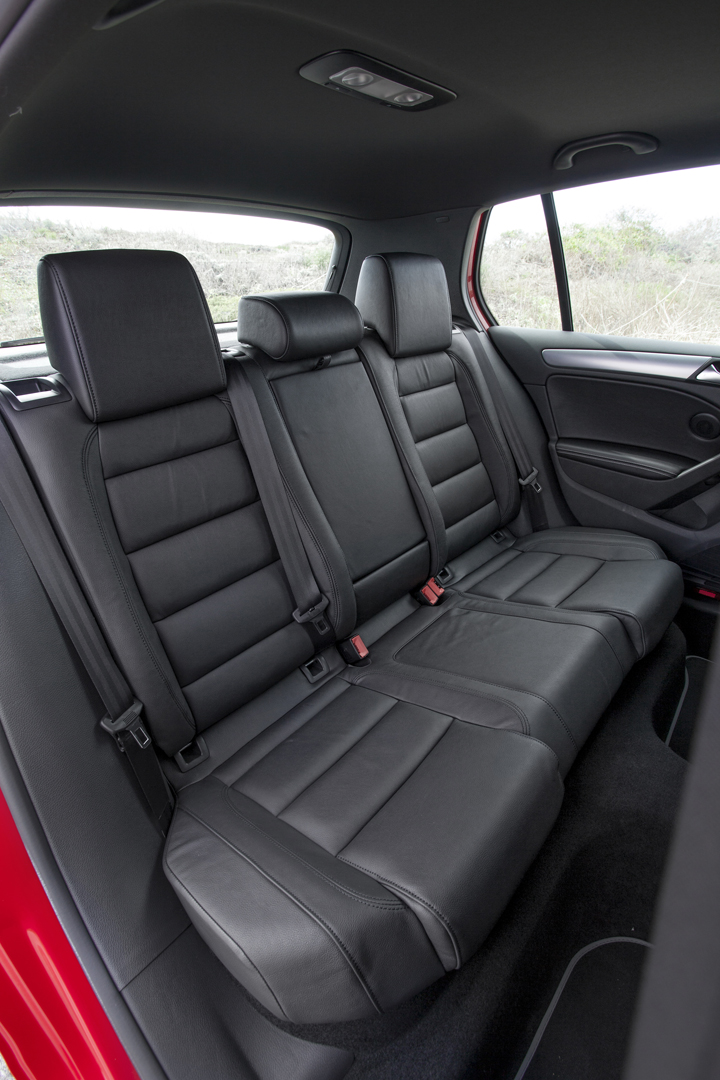 2012 Volkswagen Golf R backseat