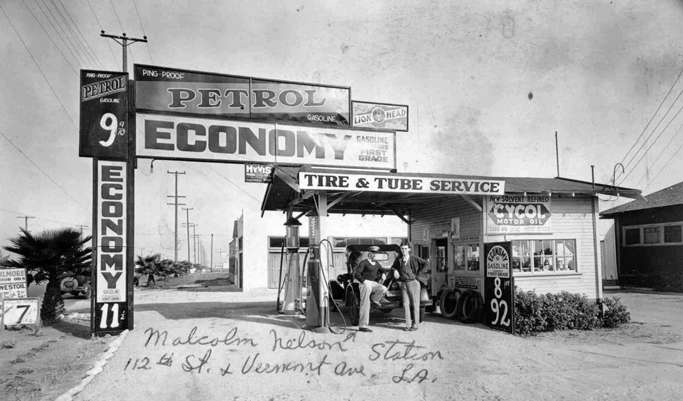 1930 Gas Station 