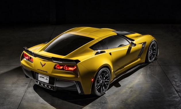 2015-Chevrolet-Corvette-Z06-1