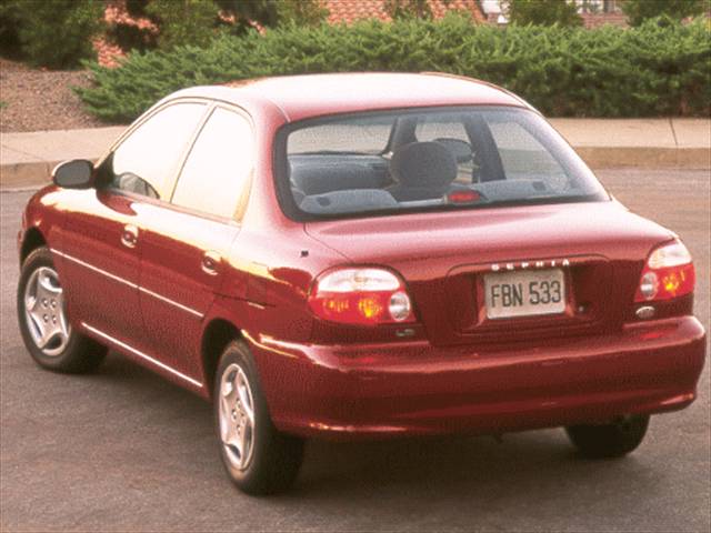 1999-kia-sephia-rearside_kisep993