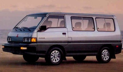 mitsubishi_wagon_silver_3_1988