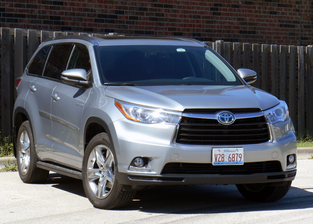 CG RealWorld Fuel Economy Toyota Highlander Hybrid The Daily Drive Consumer Guide®