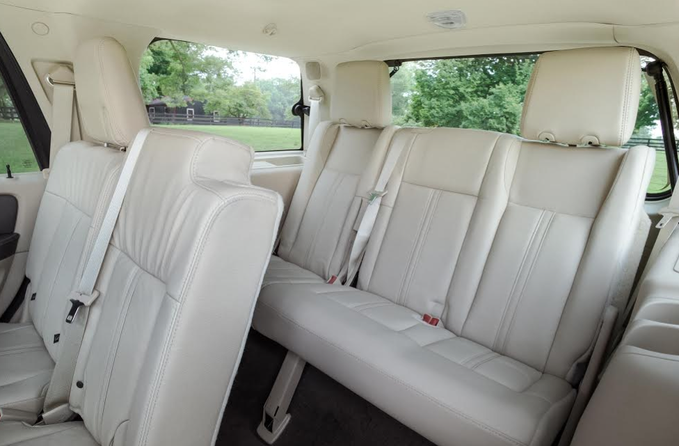 2015 Lincoln Navigator 3rd-row seats 