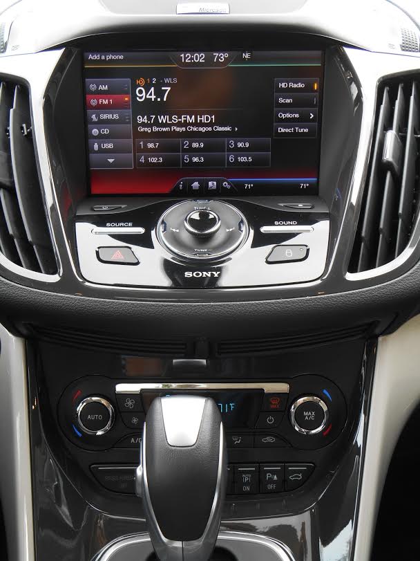 2014 Ford C-Max center console 
