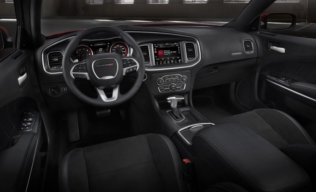 2015 Dodge Charger Cabin 