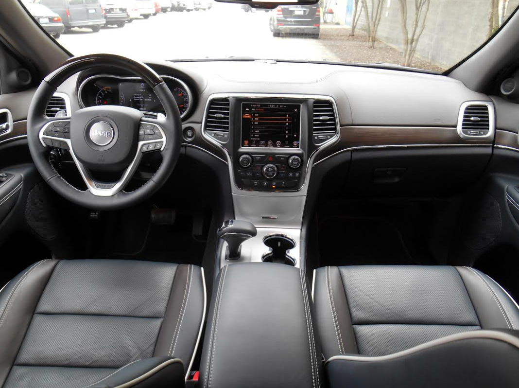 2014 Jeep Grand Cherokee Interior 