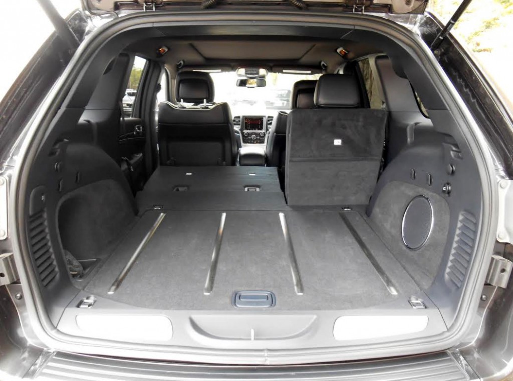 2014 Jeep Grand Cherokee Cargo Area 