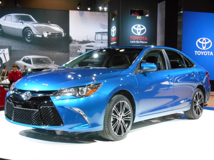 2016 Toyota Avalon Camry And Corolla Masters Of Mild The