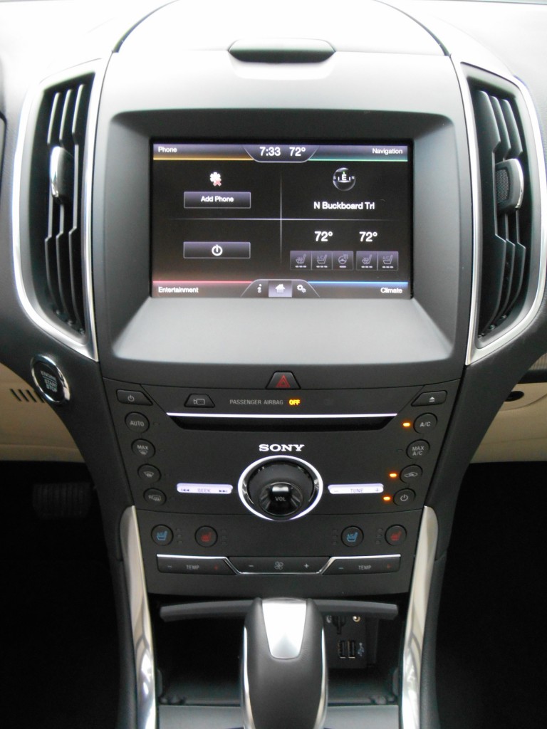 2015 Ford Edge center stack