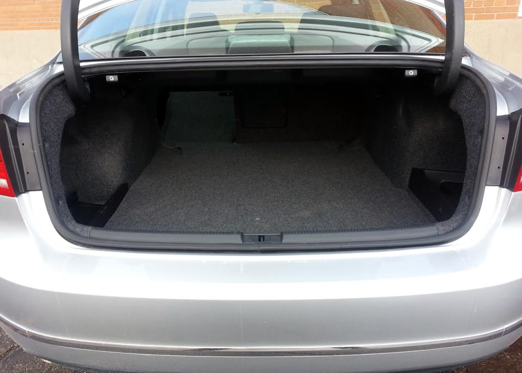 2015 VW Passat Trunk 