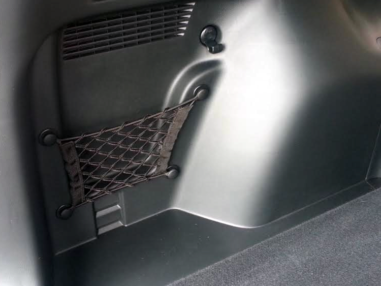 2015 Honda CR-V cargo pocket