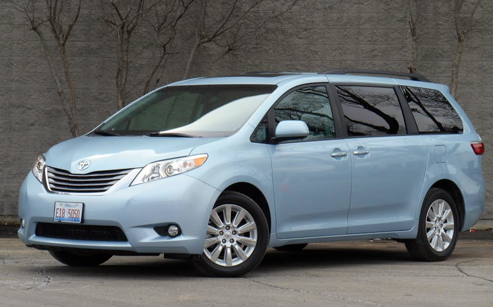 2015 toyota sienna le awd