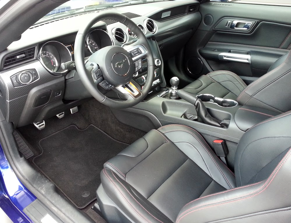 2015 Mustang interior 