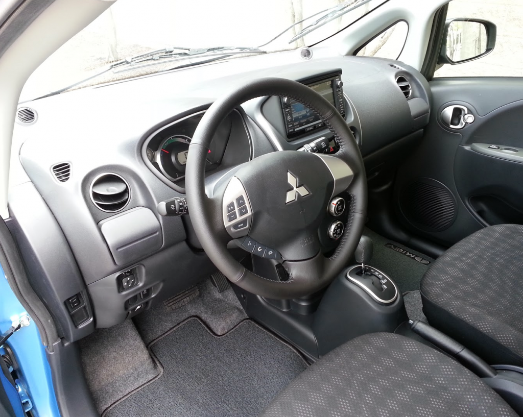 2016 I-MIEV Interior 