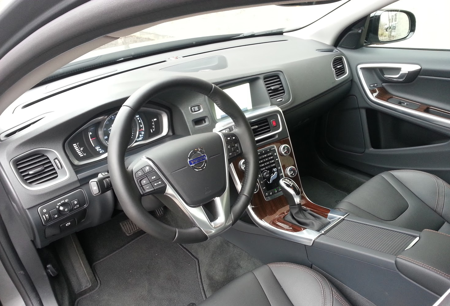 Test Drive 2016 Volvo S60 Cross Country The Daily Drive Consumer