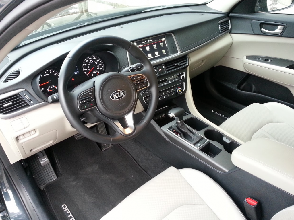 2016 Optima Cabin 