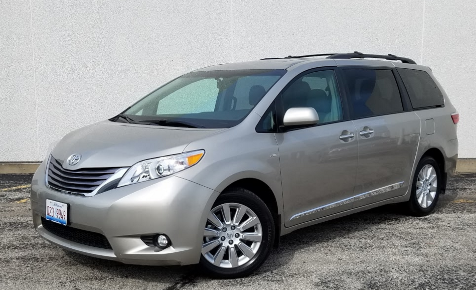 2017 sienna awd