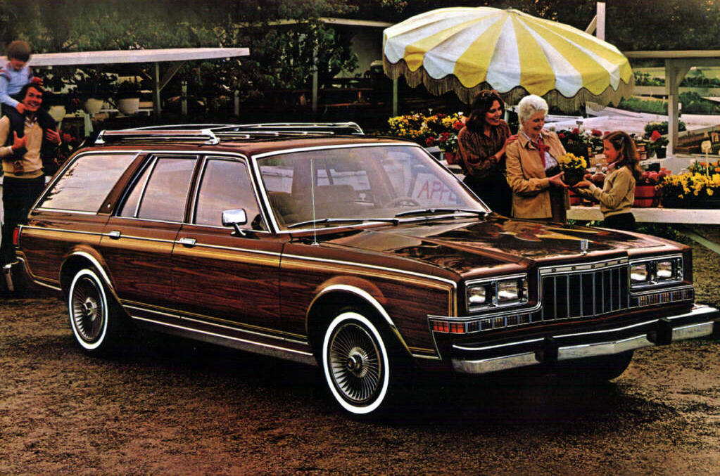 1981 Dodge Diplomat Salon Wagon 