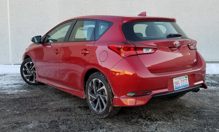 Quick Spin: 2017 Toyota Corolla iM | The Daily Drive | Consumer Guide®