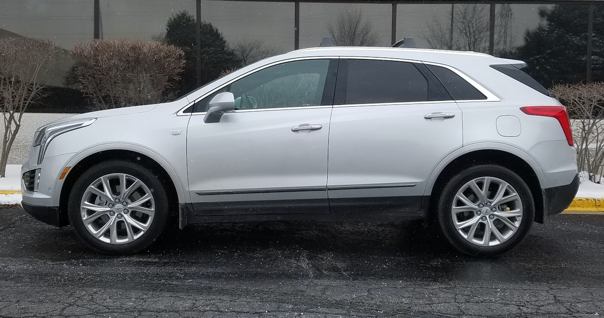 Cadillac XT5 in Radiant Silver, profile 