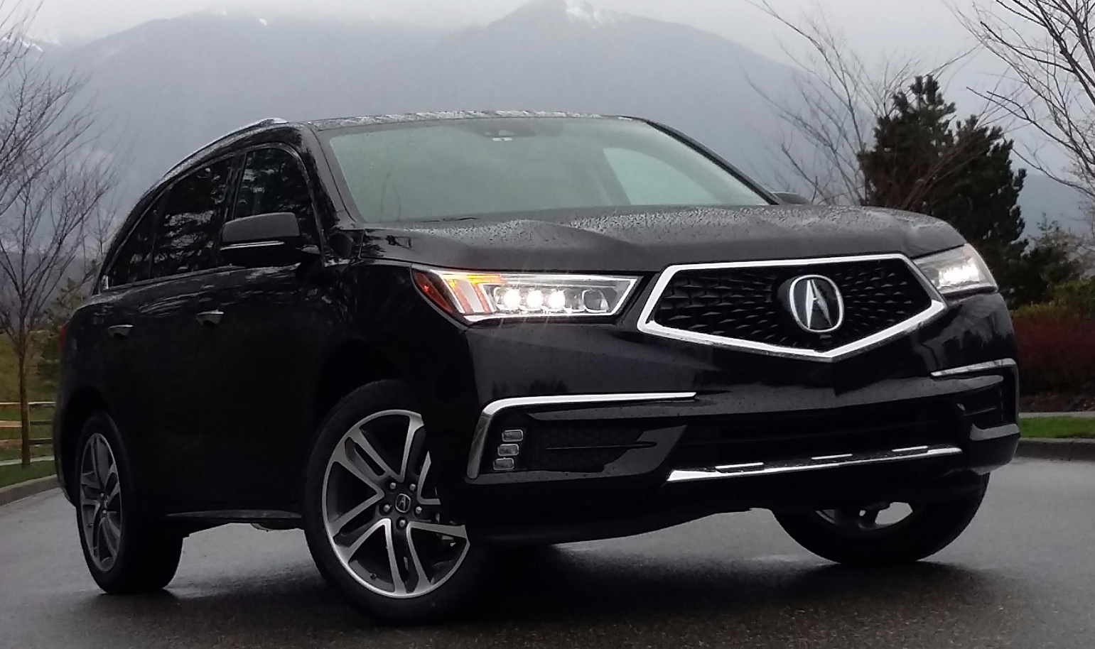 2017 Acura MDX Sport Hybrid SH-AWD