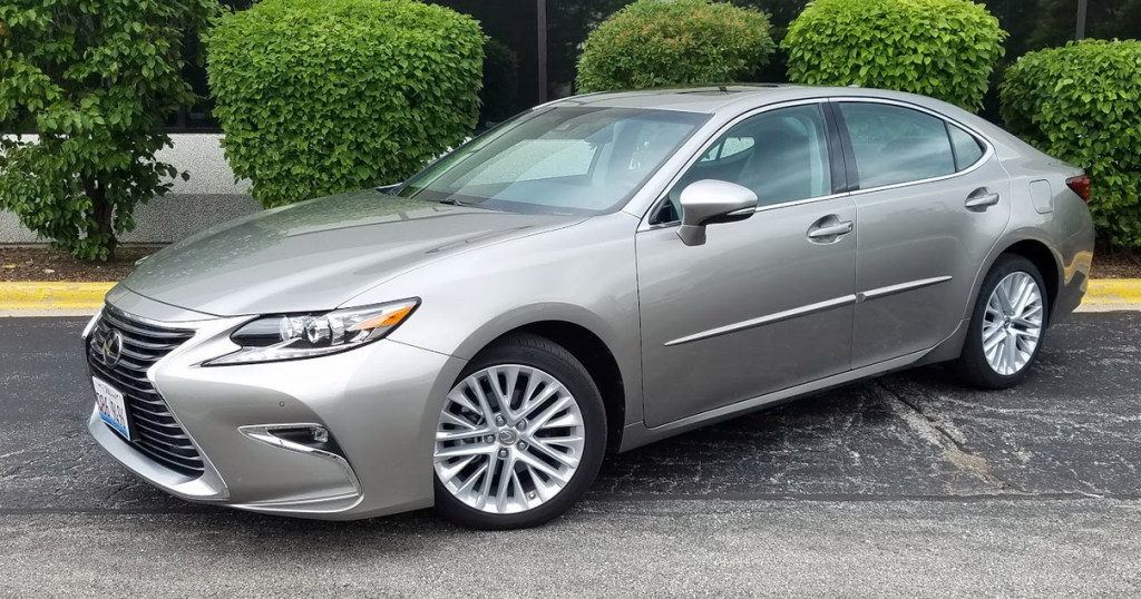 2017 Lexus ES 350 in Atomic Silver