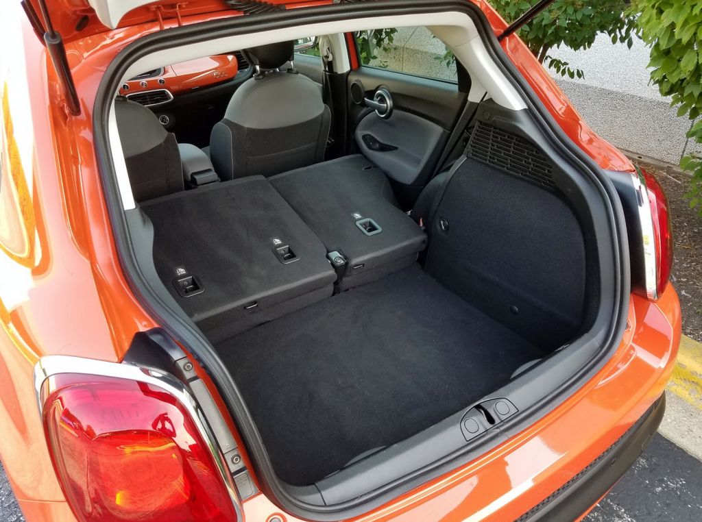 Fiat 500X cargo space 