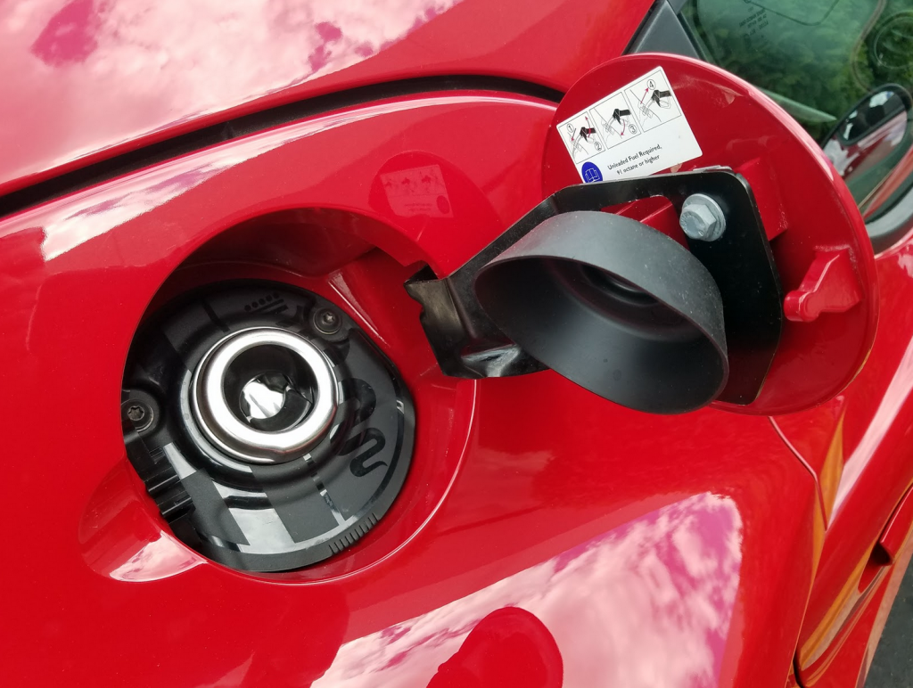 Alfa 4C Fuel Filler 