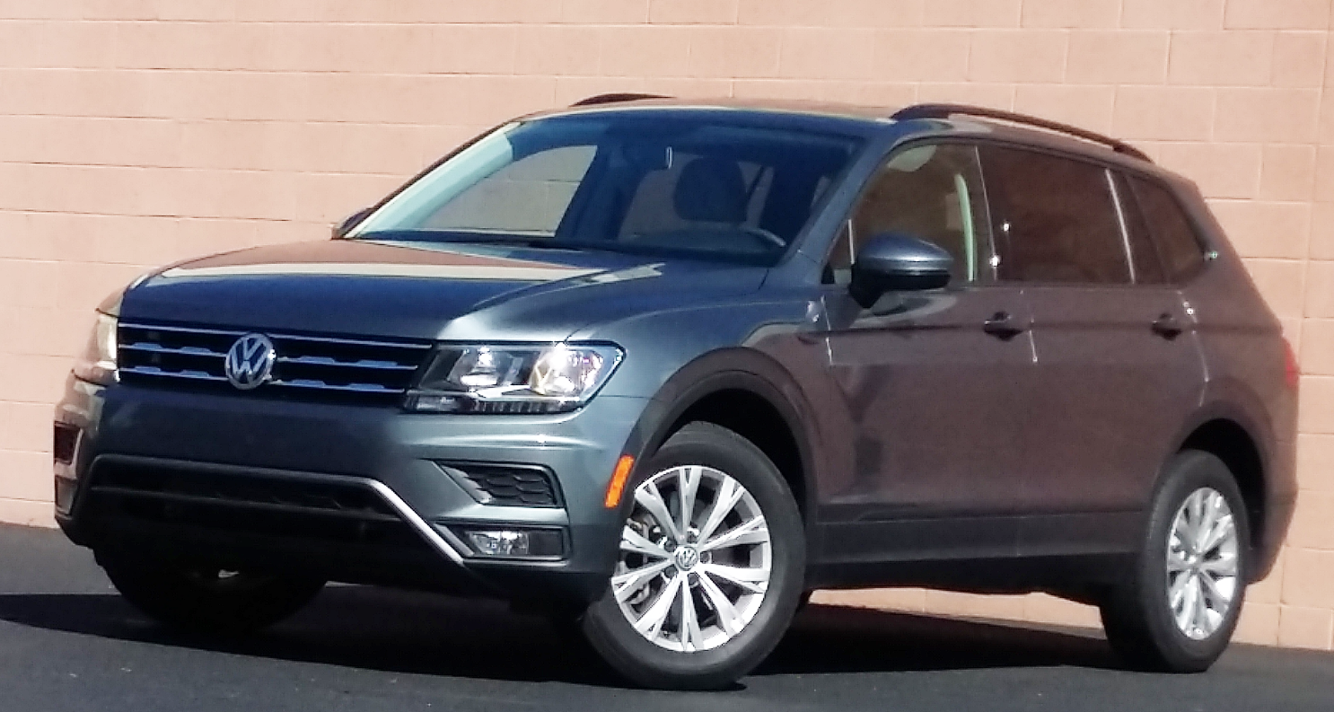 18 Volkswagen Tiguan 2 0t S Fwd The Daily Drive Consumer Guide