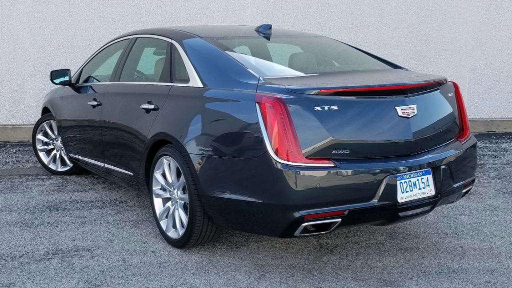 2018 Cadillac XTS Platinum V-Sport in Stone Gray 