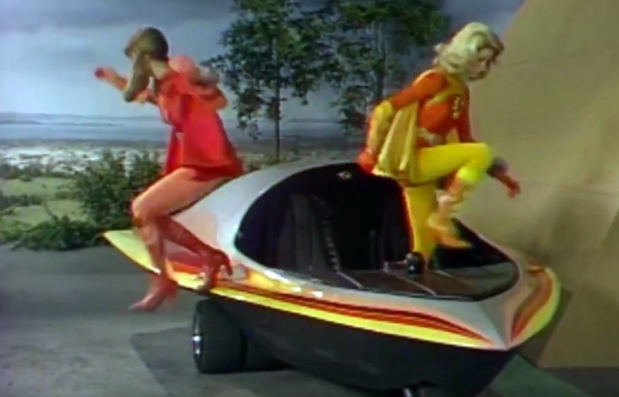 Electra Woman and Dyna Girl