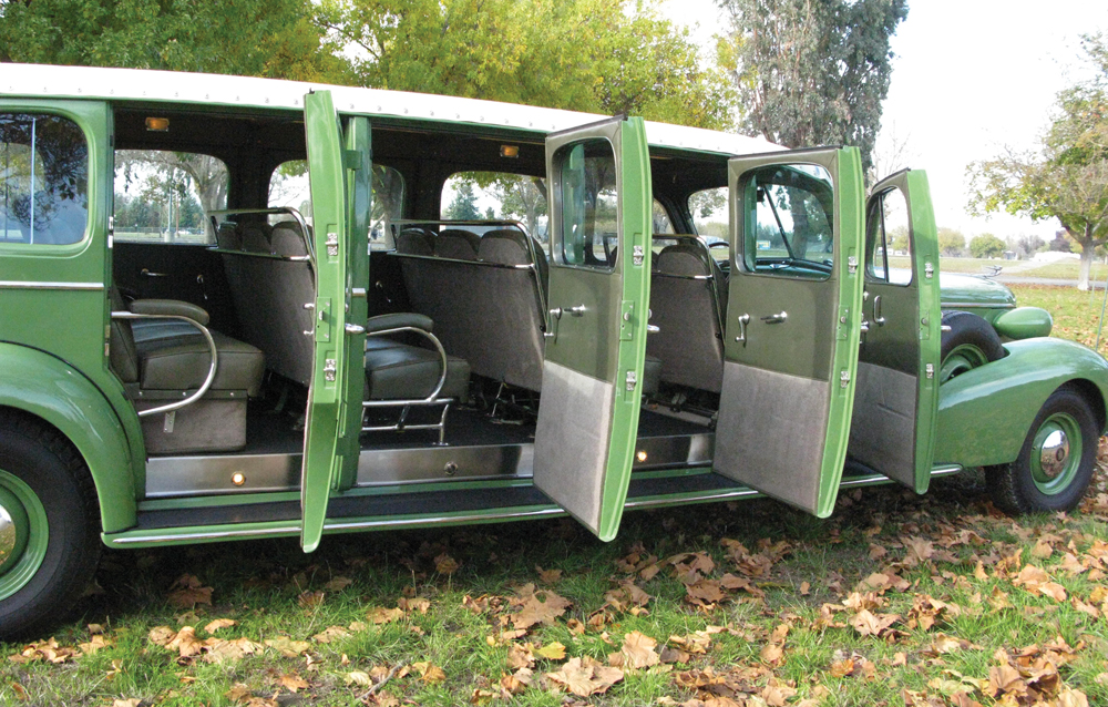 1937 Cadillac Series 75 Tour Bus