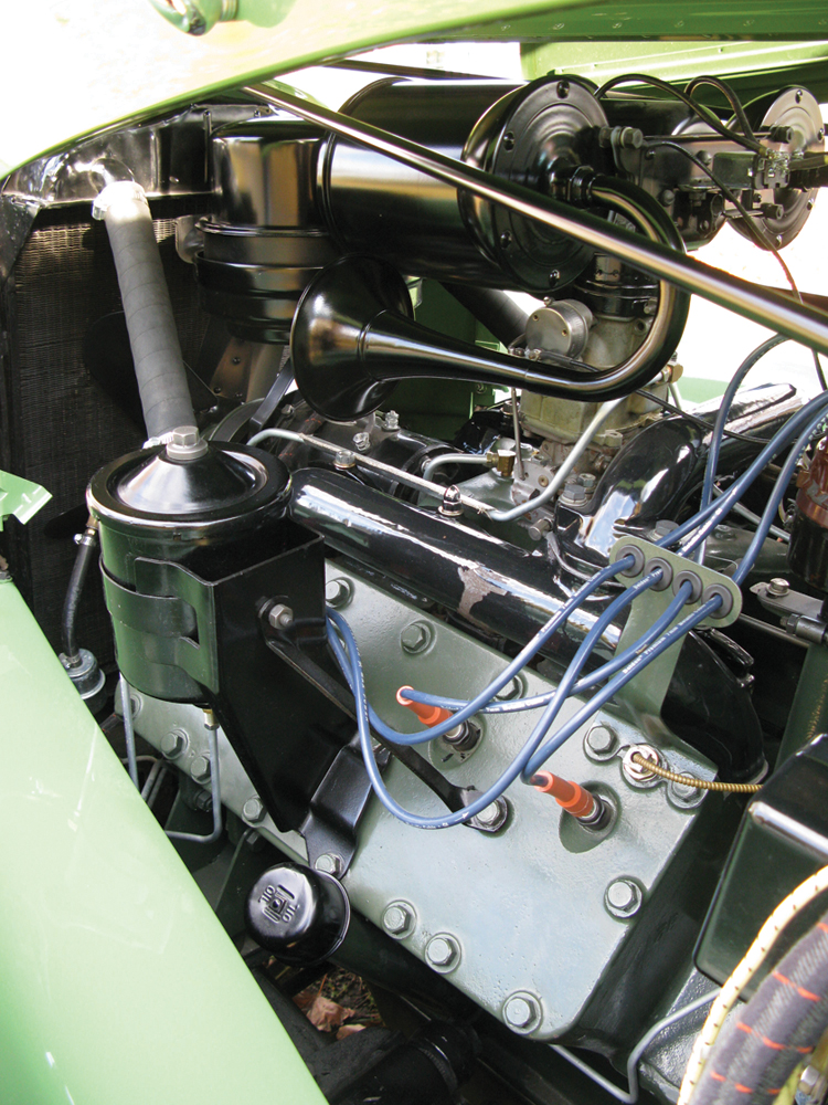 1937 Cadillac Series 75 Tour Bus