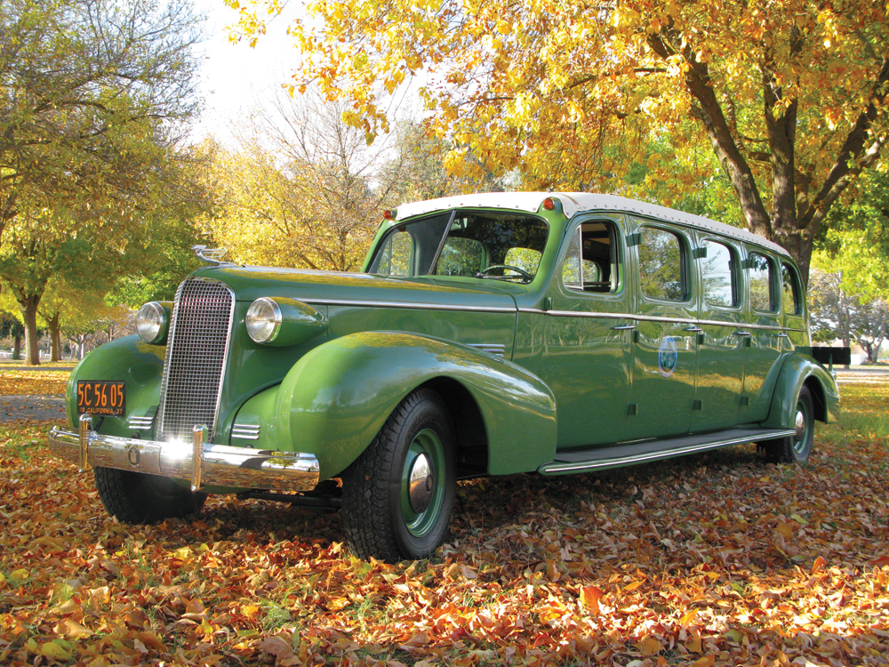 1937 Cadillac Series 75 Tour Bus