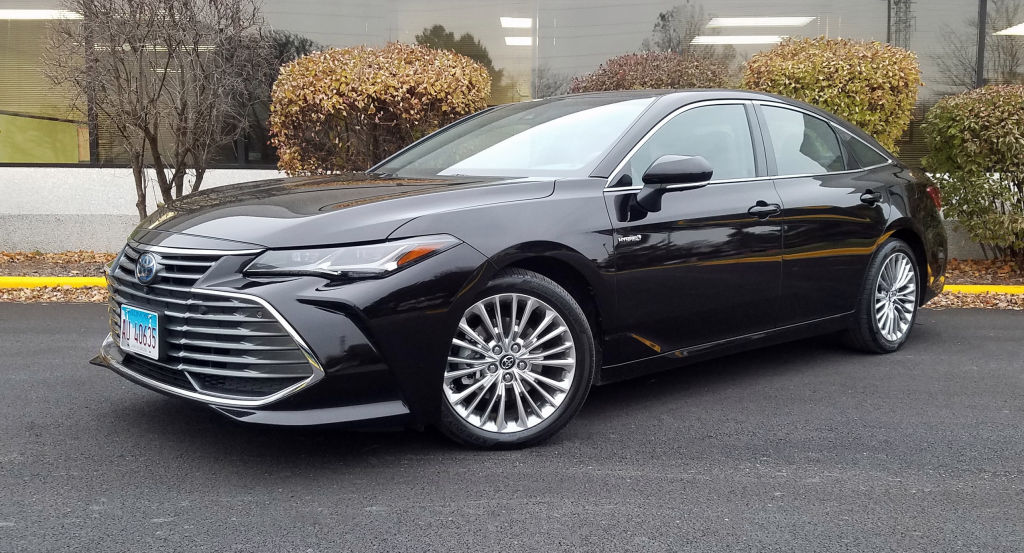 Quick Spin 2019 Toyota Avalon Hybrid Limited The Daily