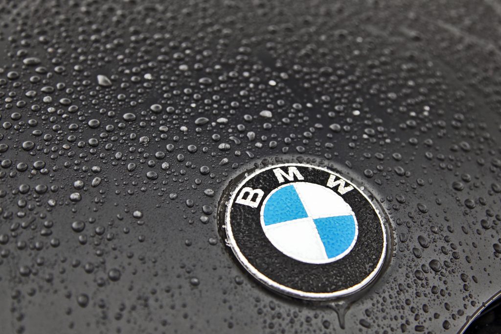 2019 BMW X4 Badge, Rain 