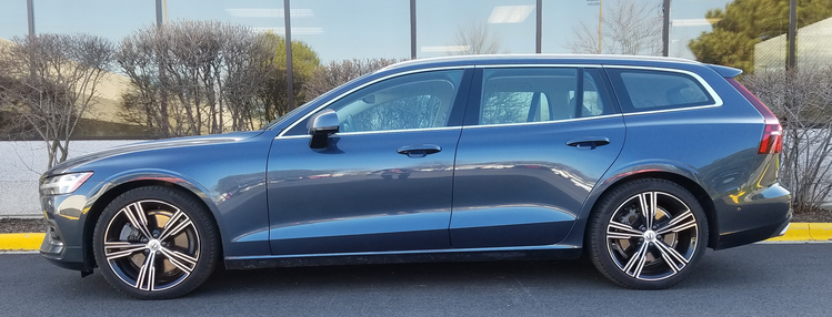 2019 Volvo V60 T6