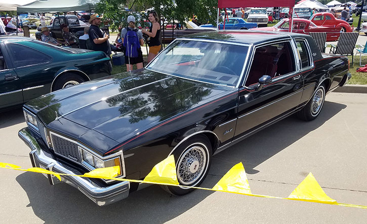 1984 Oldsmobile Delta 88 Royal Brougham coupe