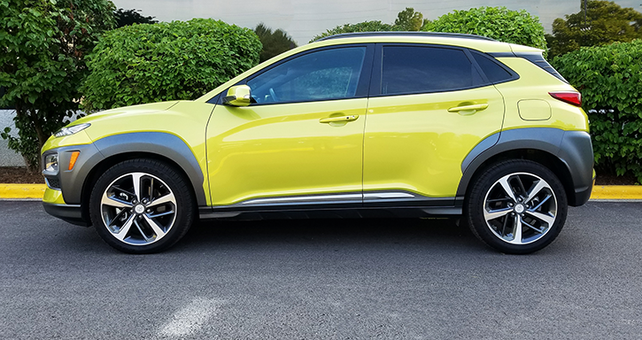 Hyundai Kona in Lime Twist