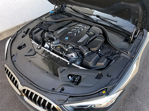 BMW 850i Engine V8