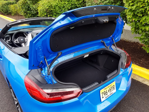 Test Drive: 2019 BMW Z4 sDrive30i | The Daily Drive | Consumer Guide®