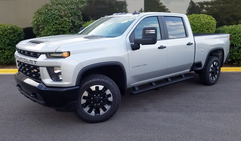 2020 chevy 2500 step bars