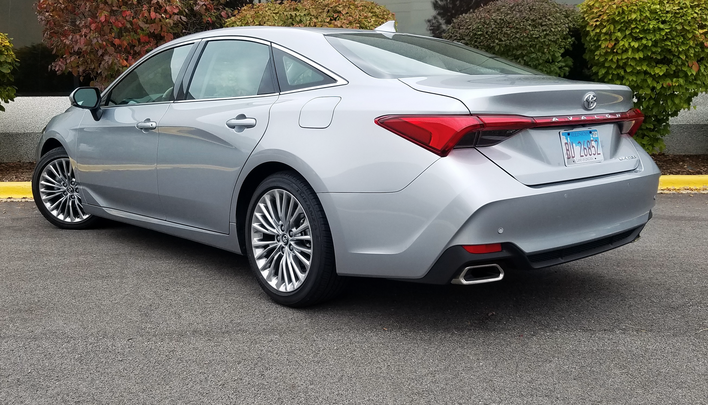 2020 Toyota Avalon Limited in Silver Metallic 