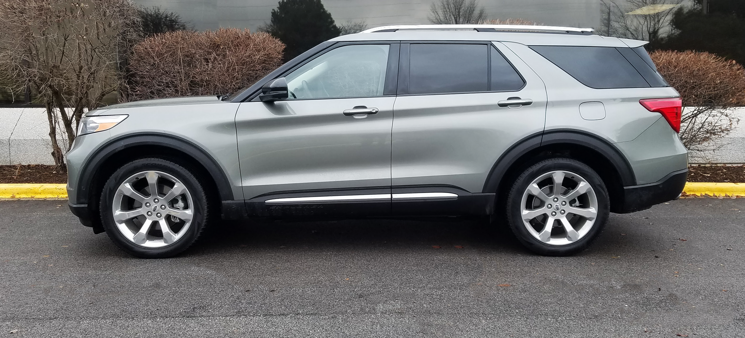 Test Drive: 2020 Ford Explorer Platinum | The Daily Drive | Consumer Guide®