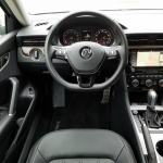Volkswagen Passat 2.0T SEL
