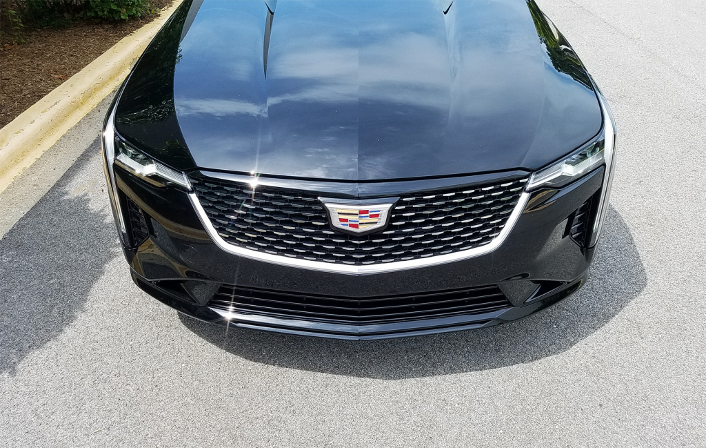 Cadillac CT4 Premium Luxury