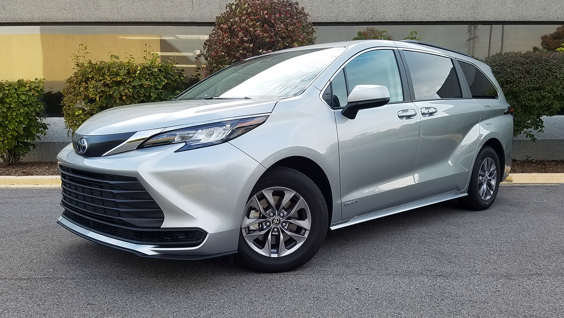 Driving with Style, 2021 Toyota Sienna